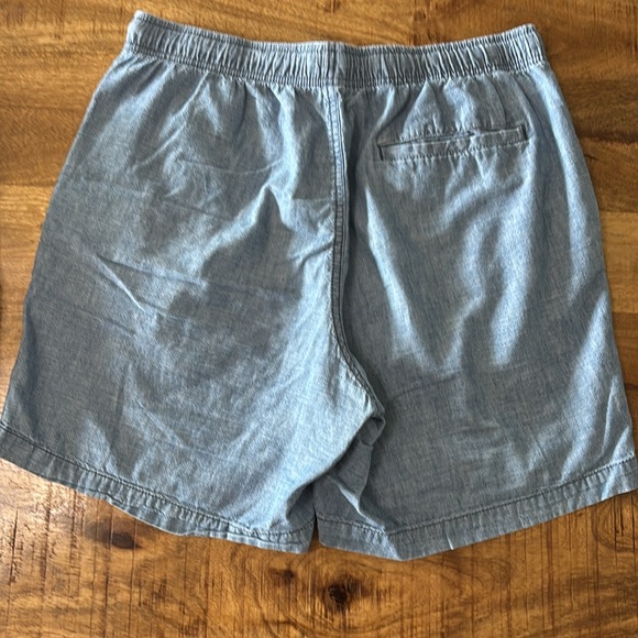 🎉HP🎉 Old Navy (3 pack) Casual Shorts - Picture 16 of 16